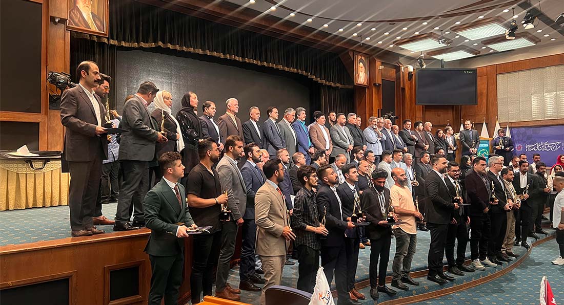 دومین اجلاس سراسری پیشگامان صنعت و اقتصاد ملی