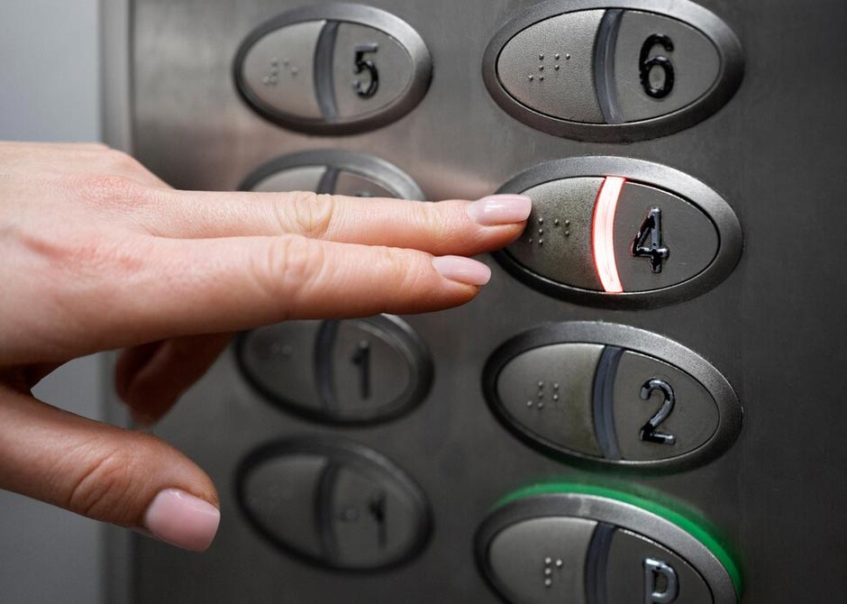 دکمه آسانسور فشاری