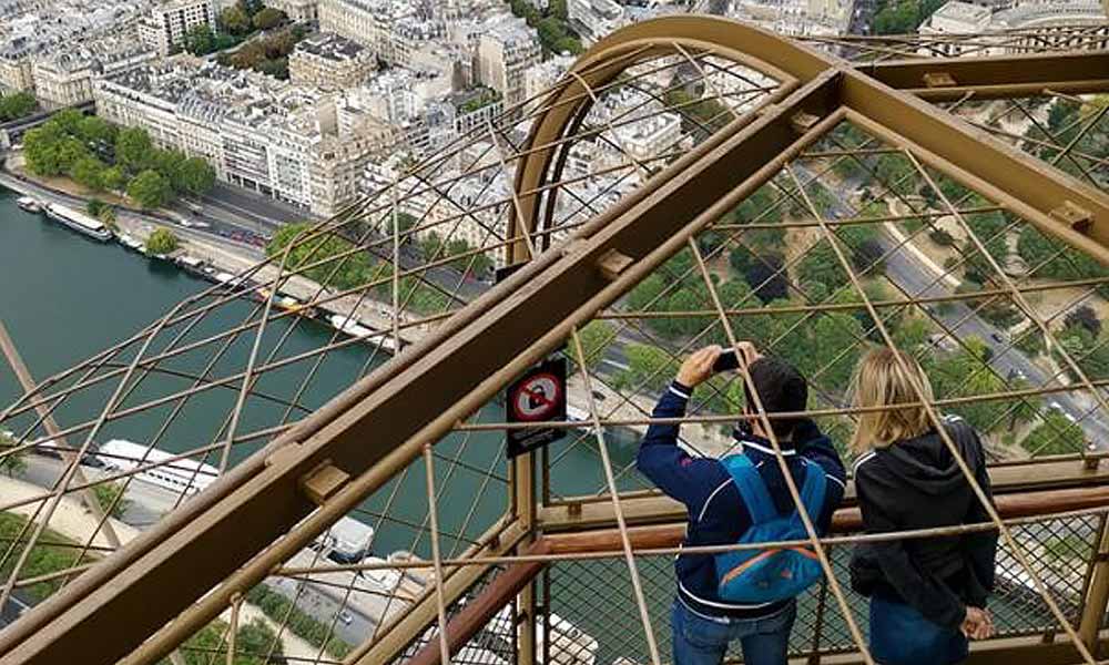 آسانسوربرج ایفل فرانسه